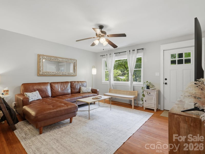 6238 Rosecrest Dr, Charlotte, NC 28210