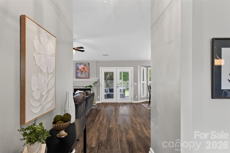8424 Hirsch Dr, Charlotte, NC 28277