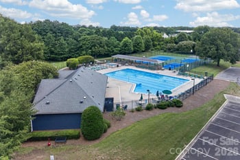 8424 Hirsch Dr, Charlotte, NC 28277