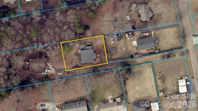 620 Peigler St, Concord, NC 28027