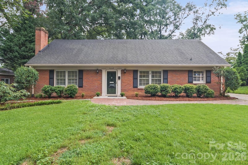 1210 Crescent Ave, Gastonia, NC 28052