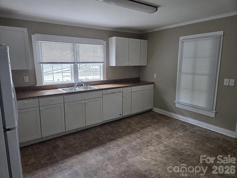 578 Harris St, Concord, NC 28025