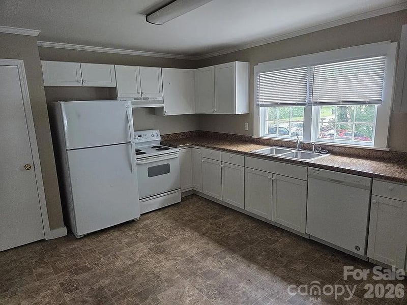 578 Harris St, Concord, NC 28025