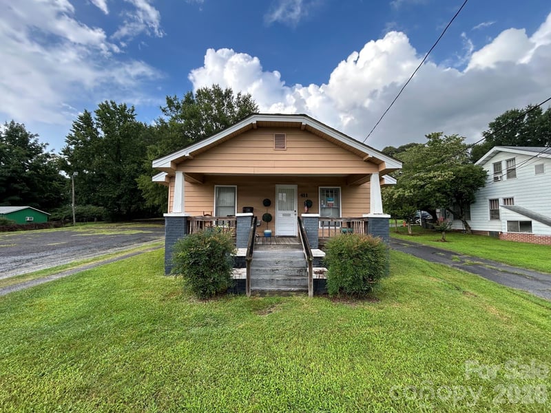 411 Jackson Park Rd, Kannapolis, NC 28083