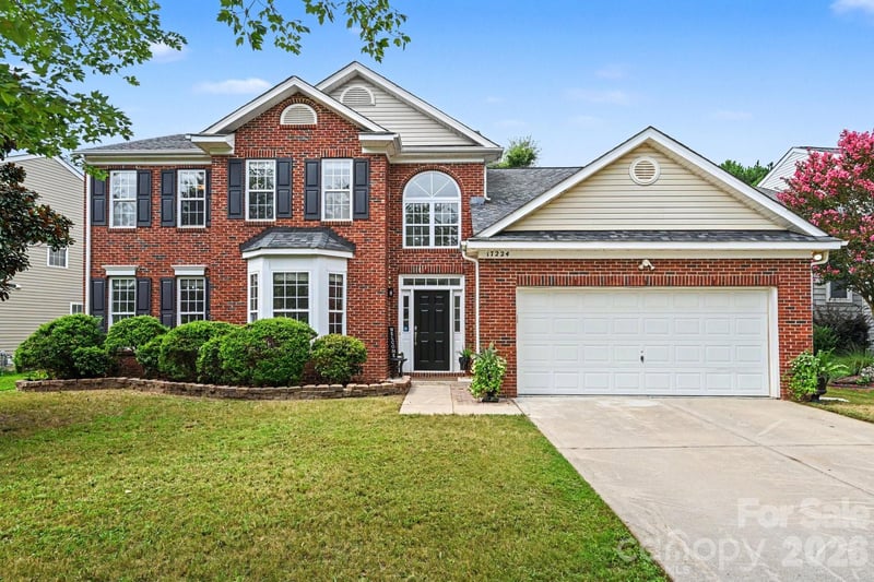 17224 Overstone Ct, Charlotte, NC 28277