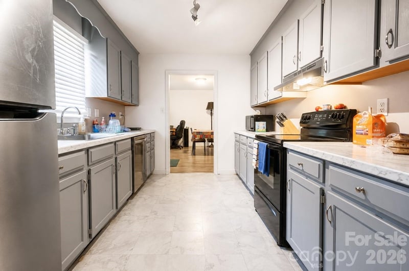 369 Cooper Farm Rd, Statesville, NC 28625