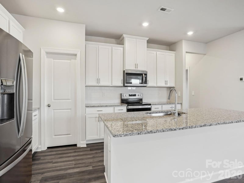 3067 14th Ave, Conover, NC 28613
