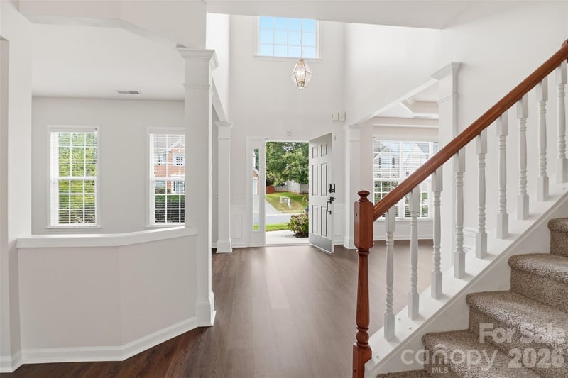 7633 Rathburn Ln, Charlotte, NC 28277