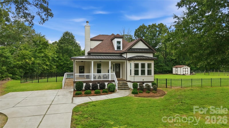 2348 Oak Grove Cir, Midland, NC 28107