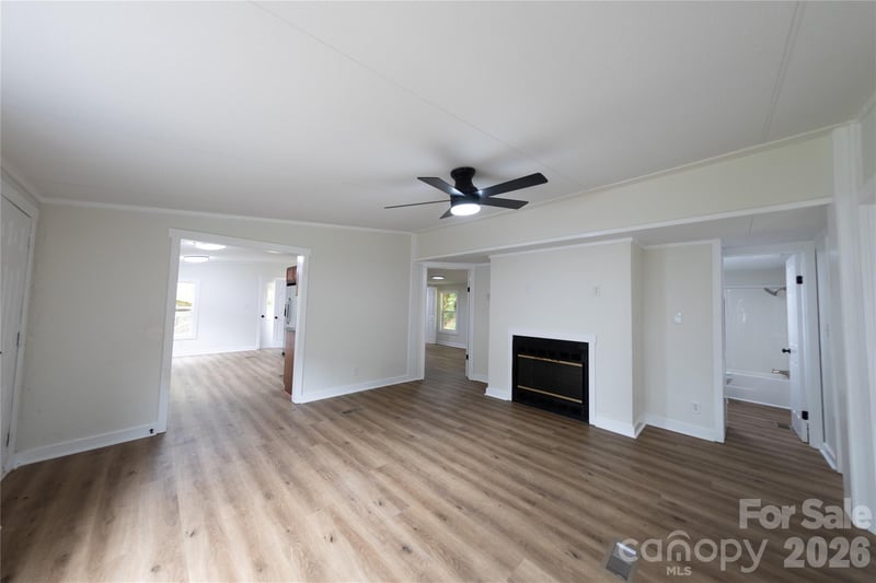 559 Old Quebec Rd, Lake Toxaway, NC 28747