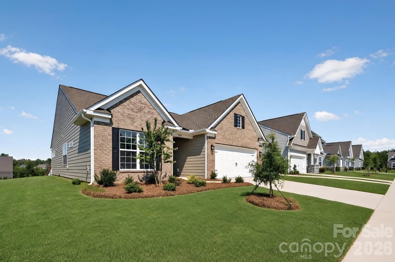 4861 Good Day Dr #28, Lancaster, SC 29720