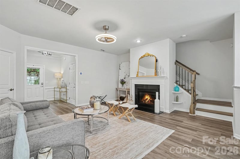 2447 Diplomat Ln, Charlotte, NC 28210