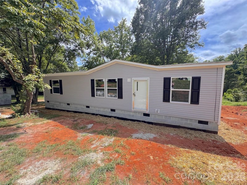 34 Gaither Ave, Newton, NC 28658