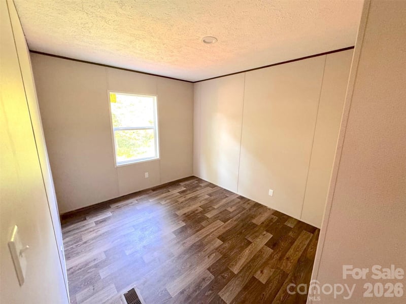 34 Gaither Ave, Newton, NC 28658
