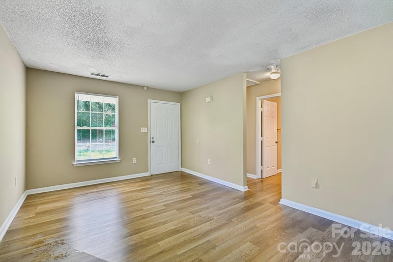 2664 Old Steele Creek Rd, Charlotte, NC 28208