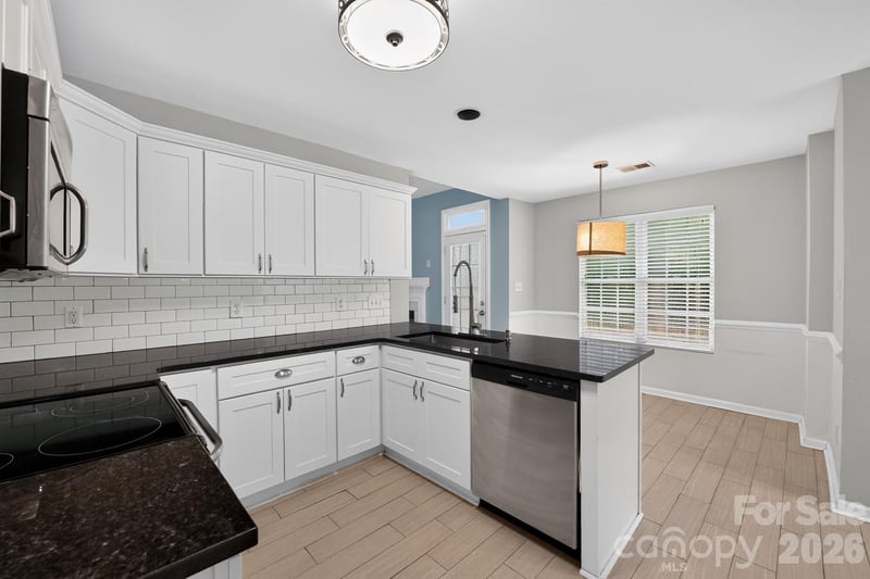 6420 Spanish Moss Ln, Charlotte, NC 28262