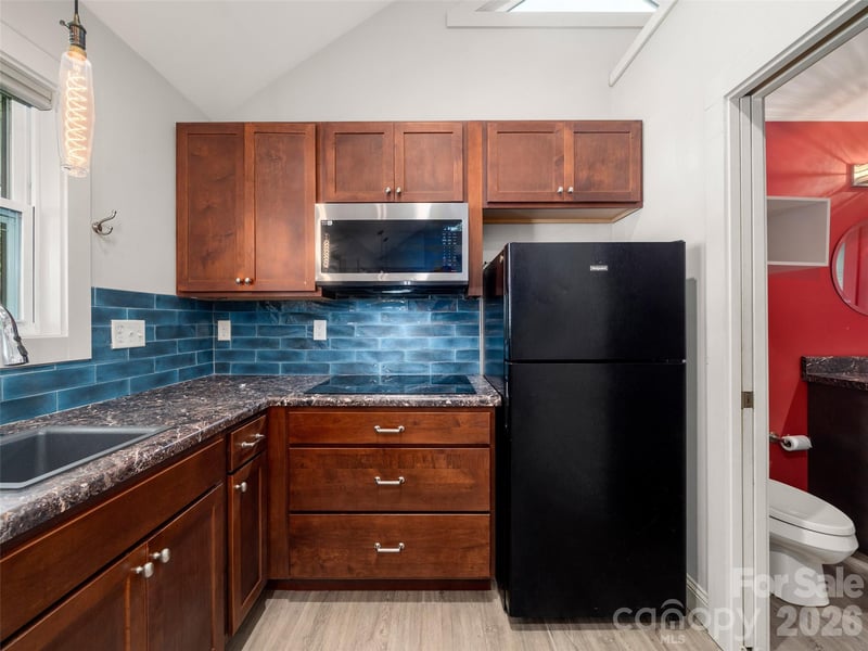 185 Duckworth Ave, Brevard, NC 28712
