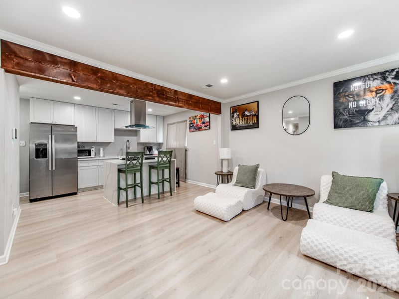 4925 Springview Rd, Charlotte, NC 28213