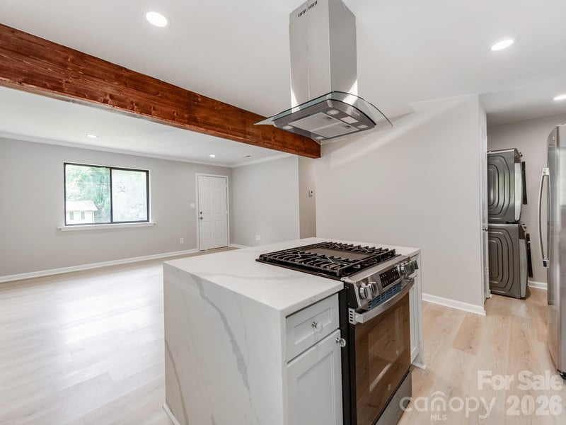 4925 Springview Rd, Charlotte, NC 28213