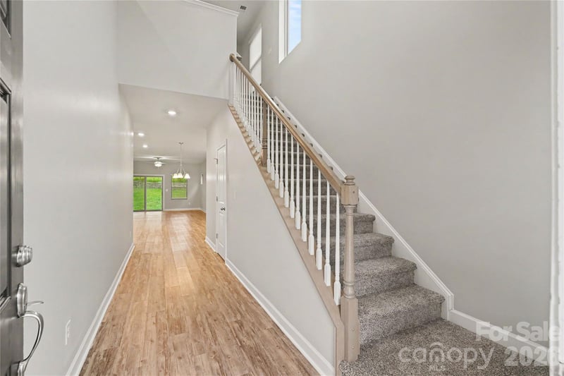 6863 Good News Dr, Charlotte, NC 28215