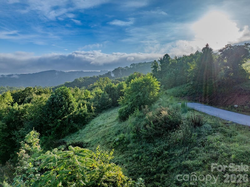 00 Skydance Trl #15, Hendersonville, NC 28792