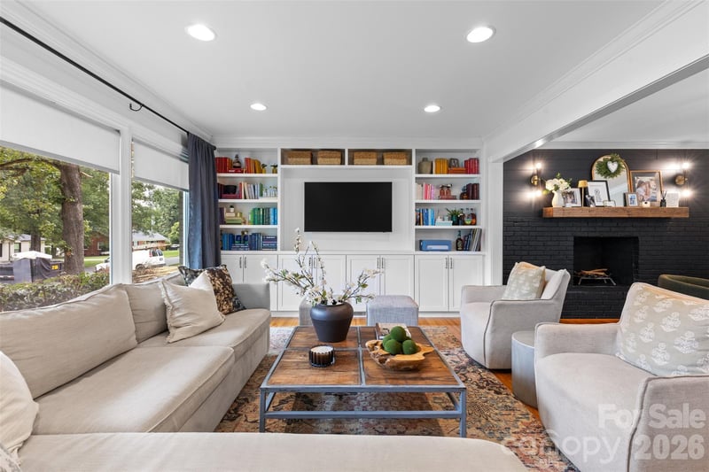 4801 Fairheath Rd, Charlotte, NC 28210