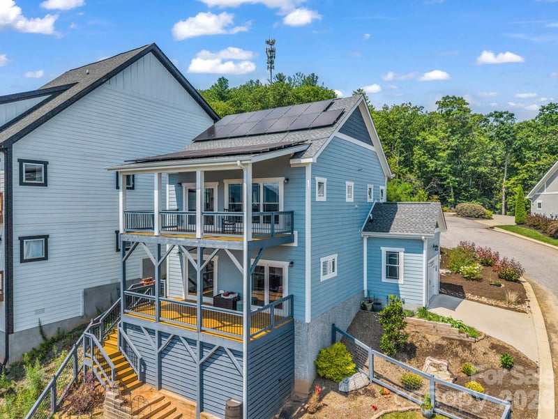 285 Mount Allen Hts, Black Mountain, NC 28711