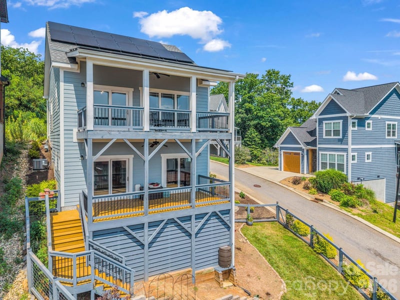 285 Mount Allen Hts, Black Mountain, NC 28711