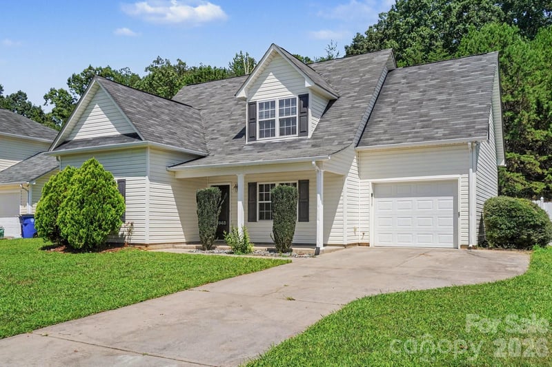 3948 Newhall Dr, Conover, NC 28601