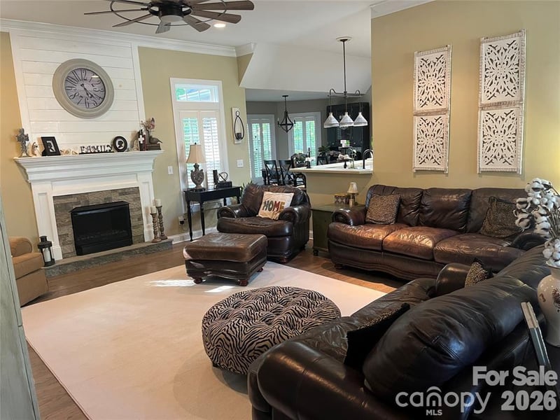 829 Savannah Place Dr, Fort Mill, SC 29715