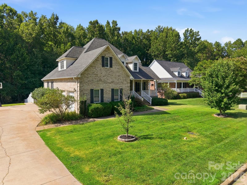 421 De Lara Cir, Salisbury, NC 28146