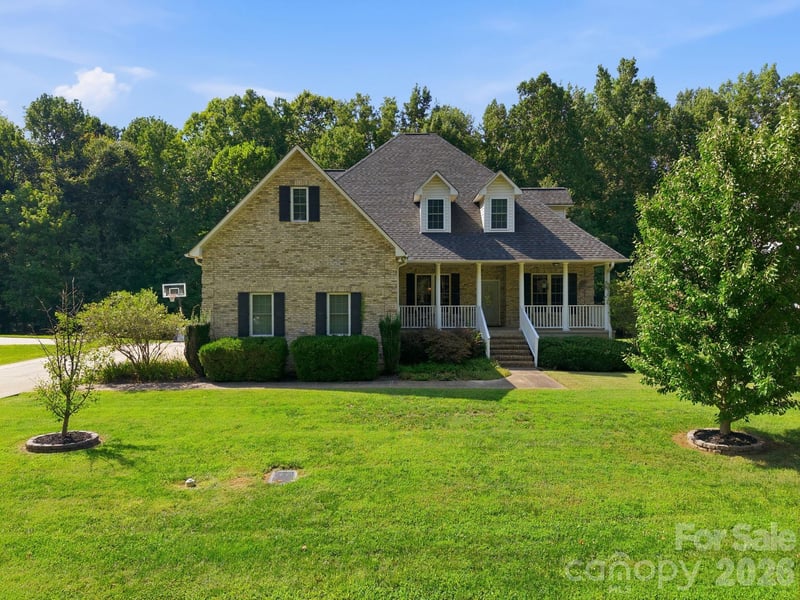 421 De Lara Cir, Salisbury, NC 28146