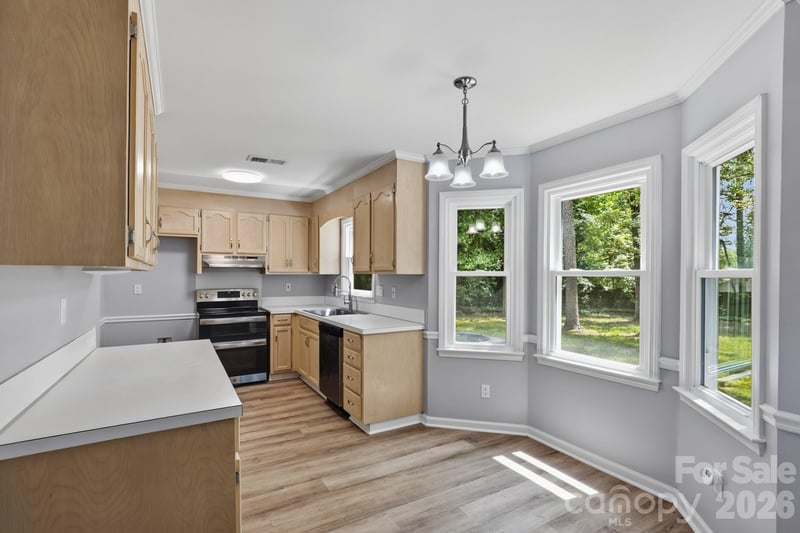 12530n Newstead Rd, Huntersville, NC 28078