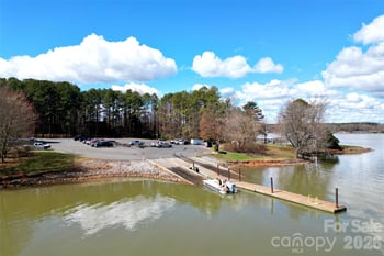 3151 Delaware Dr, Denver, NC 28037