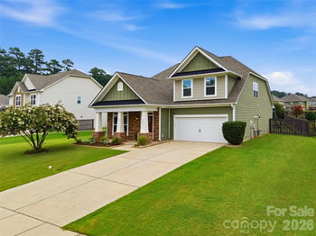 3151 Delaware Dr, Denver, NC 28037