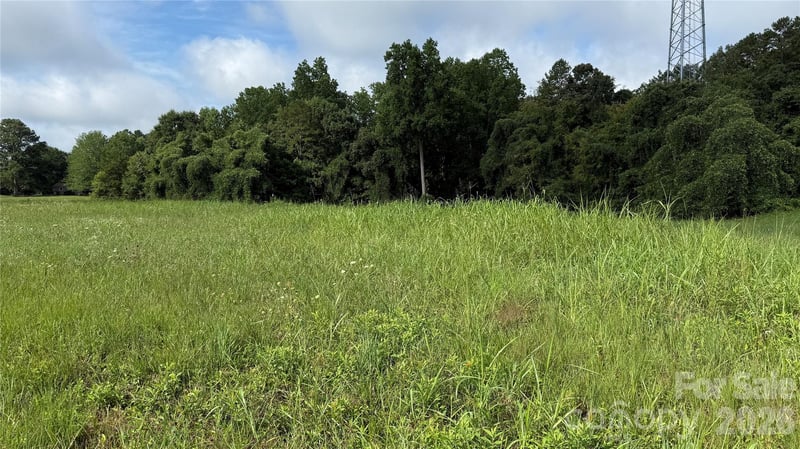 Springs Rd #8, Dallas, NC 28034