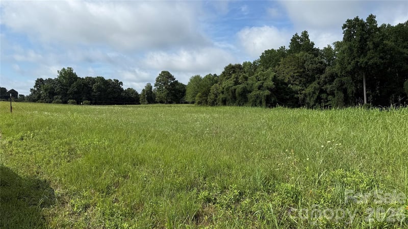 Springs Rd #8, Dallas, NC 28034