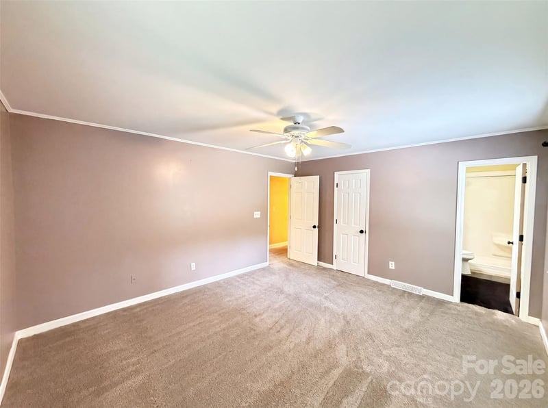 4600 Carving Tree Dr, Charlotte, NC 28227