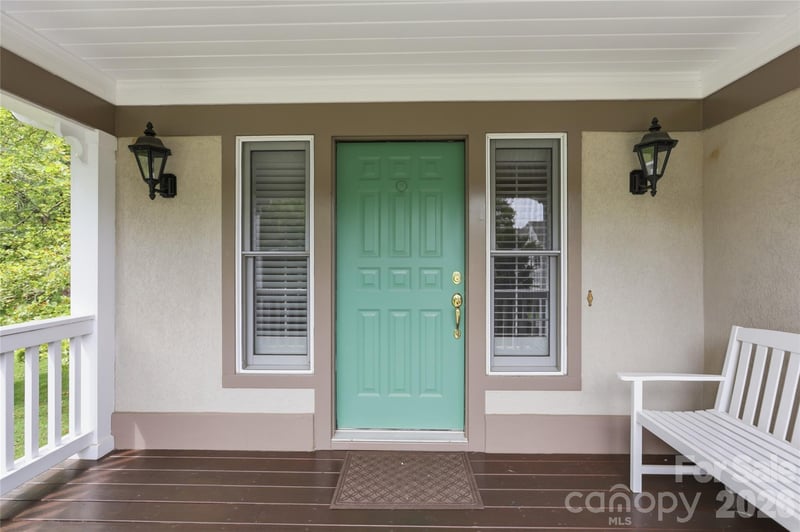 18 Creekside Way, Asheville, NC 28804