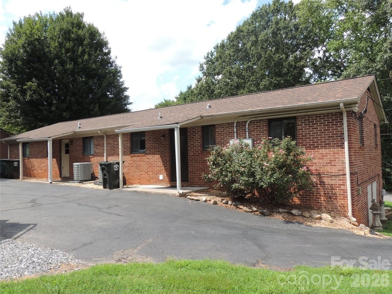 409 East K St, Newton, NC 28658