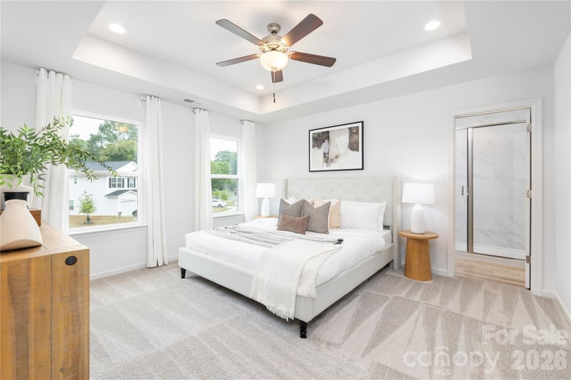 5234 Hickory Ln, Charlotte, NC 28216