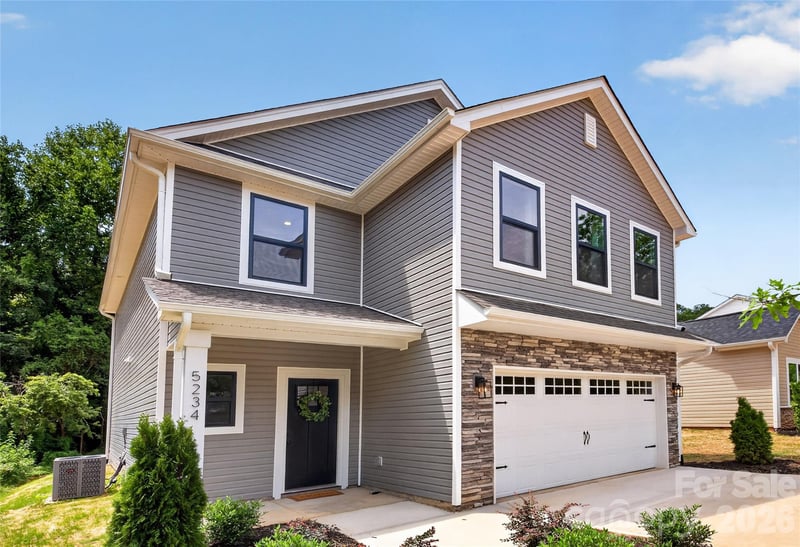 5234 Hickory Ln, Charlotte, NC 28216
