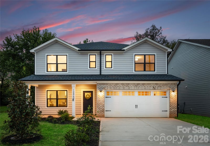 5226 Hickory Ln, Charlotte, NC 28216