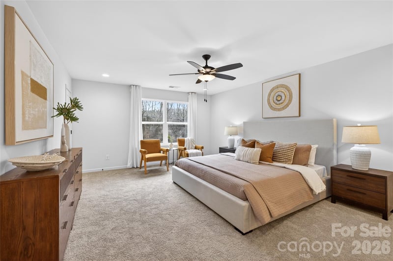 5226 Hickory Ln, Charlotte, NC 28216