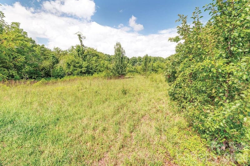 99999 Odonald Rd, Asheville, NC 28806