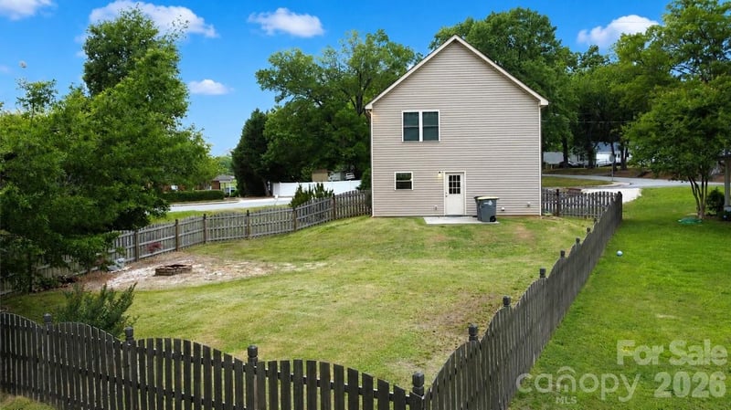 212 Old Centergrove Rd, Kannapolis, NC 28083
