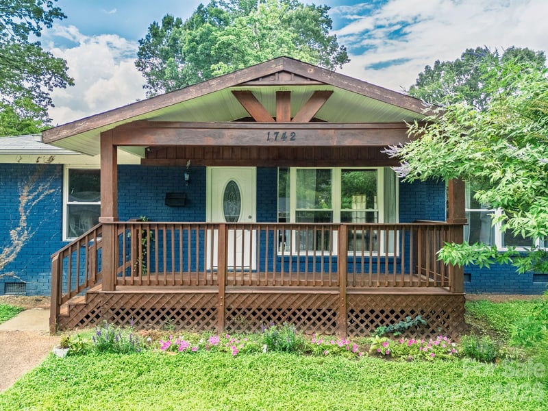 1742 Herrin Ave, Charlotte, NC 28205
