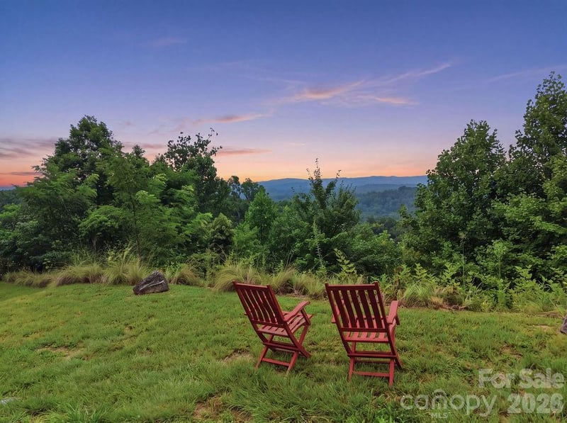 21 Marble Heights Trl, Hendersonville, NC 28791