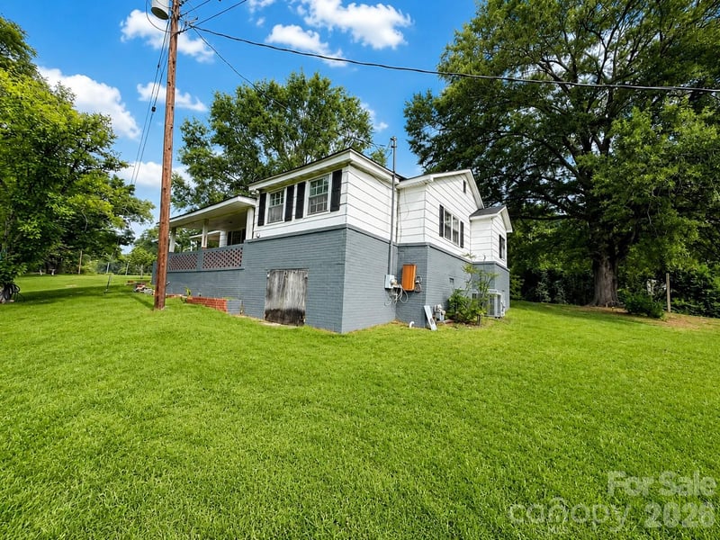 1499 Old Landsford Rd, Lancaster, SC 29720