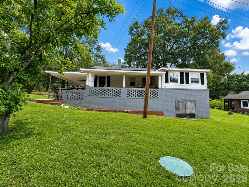 1499 Old Landsford Rd, Lancaster, SC 29720